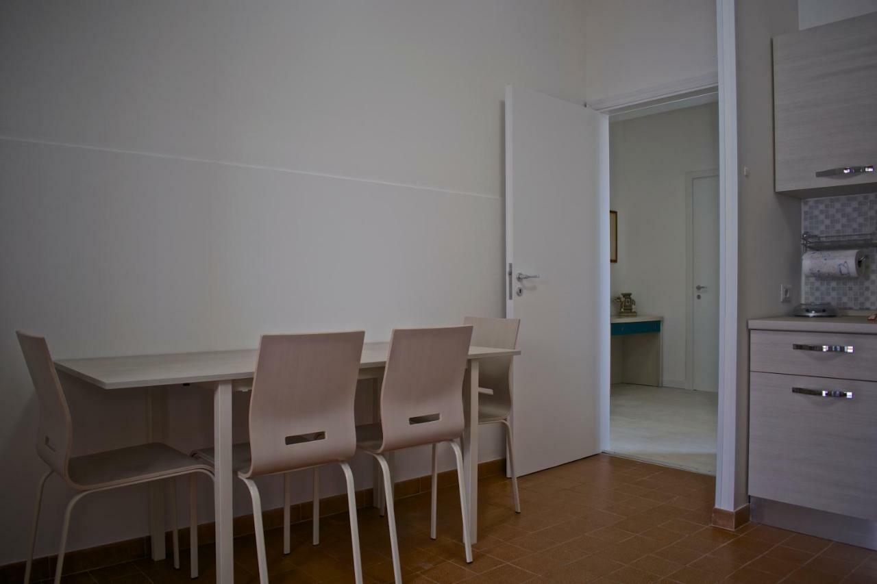 Ferienwohnung Il Piccolo Attico In Centro Pozzallo Exterior foto